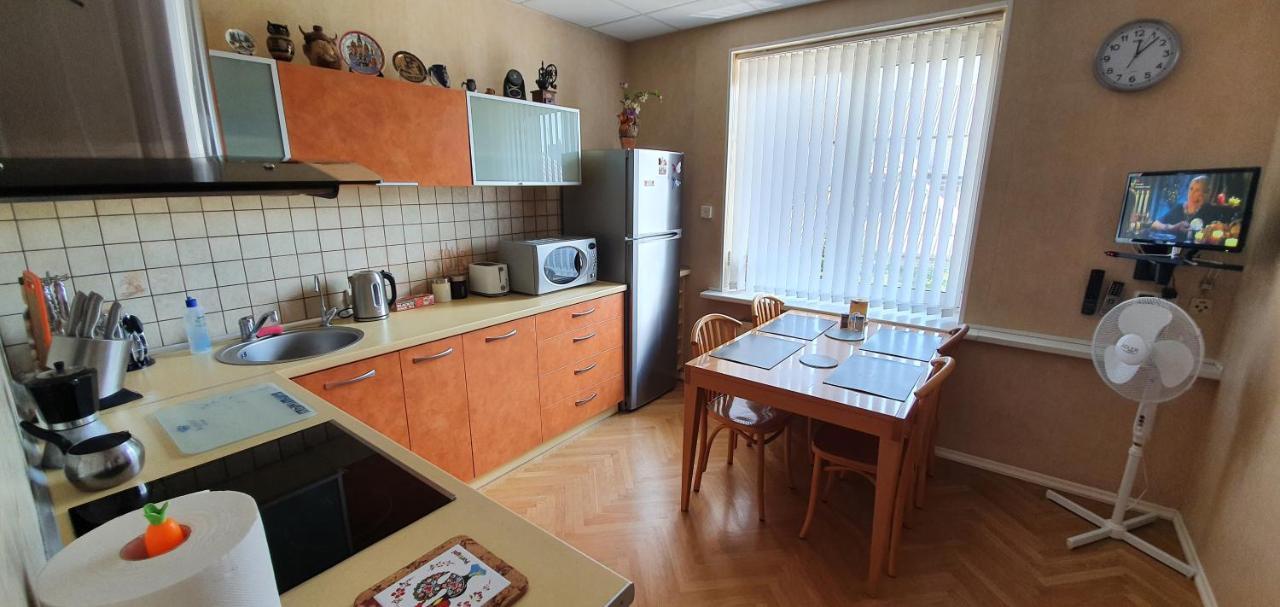 Aparthotel Savas 2 ,,Cosy House Kaunas" & Parking Каунас Экстерьер фото